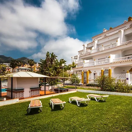 Rosas De Capistrano Apartment Nerja